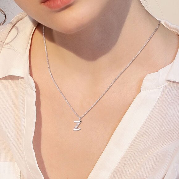 SHEGRACE 925 Sterling Silver Initial Letter Z Pendant Necklace W Cubic Zirconia - Picture 3 of 7